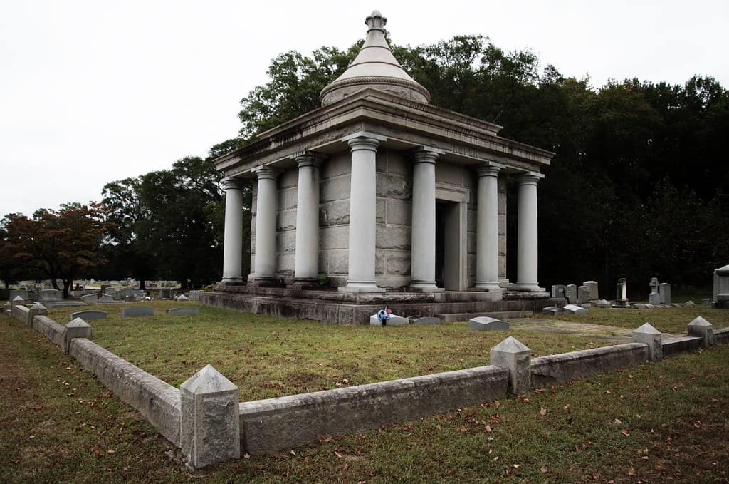 Blandford Cemetery Virginia