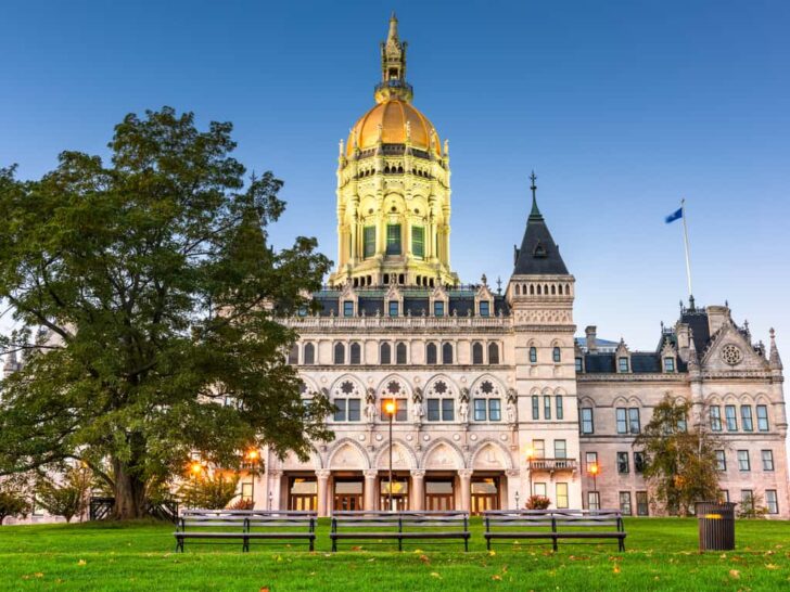 Best & Fun Things To Do + Places To Visit In Connecticut. #Top Attractions
