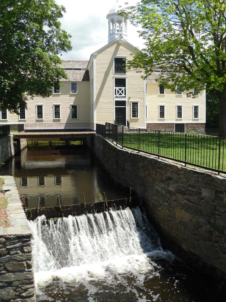 Old-Slater-Mill-(Pawtucket)-Rhode Island
