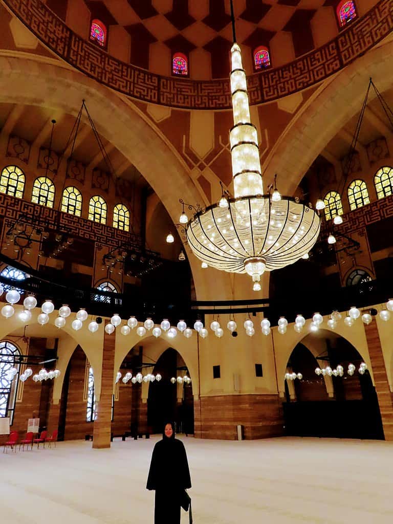Al Fateh Grand Mosque, Manama, Bahrain 