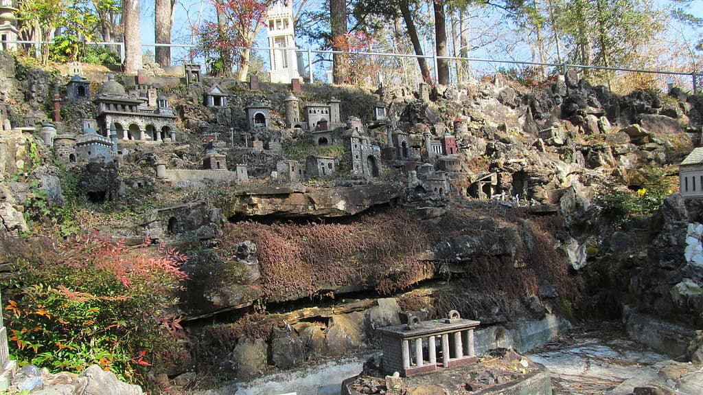 Ave Maria Grotto (Cullman) Alabama