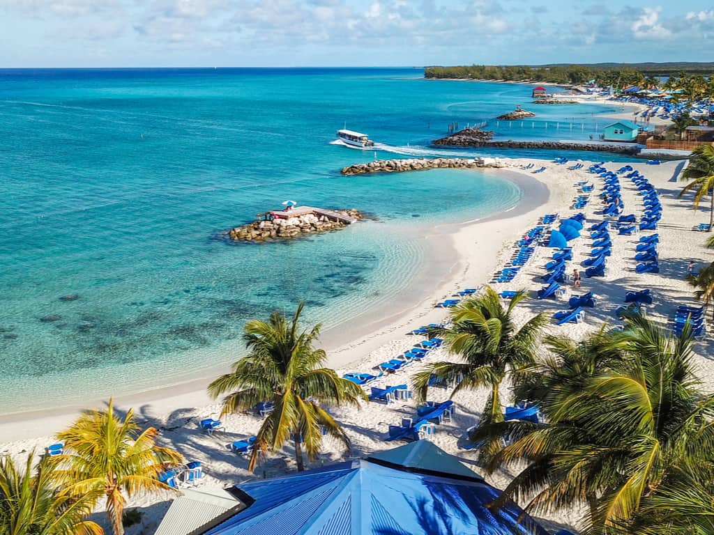 Visit and Explore The Bahamas