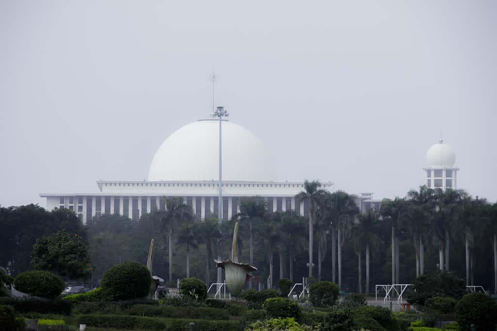Istiqlal Mosque and Catholic Cathedral, Jakarta, Indonesia