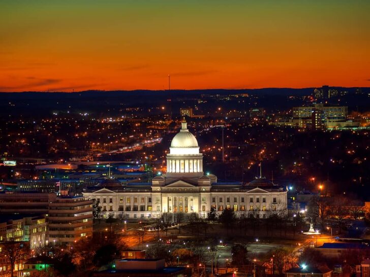 Best & Fun Things To Do + Places To Visit In Little Rock, Arkansas. #Top Attractions
