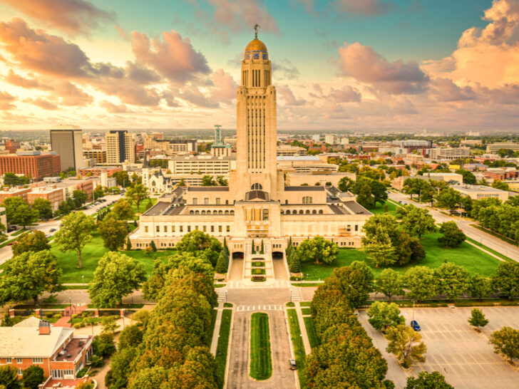 Best & Fun Things To Do + Places To Visit In Lincoln, Nebraska. #Top Attractions