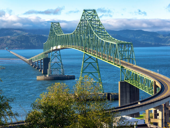 Best & Fun Things To Do + Places To Visit In Astoria, Oregon. #Top Attractions