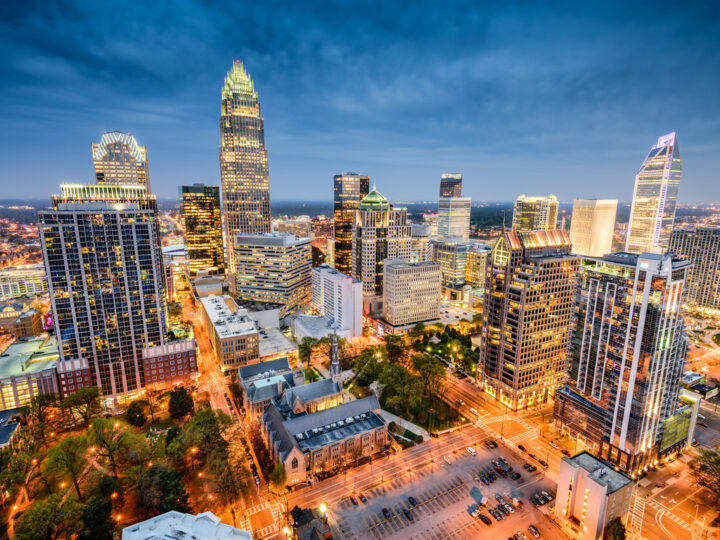Best & Fun Things To Do + Places To Visit In Charlotte, North Carolina. #Top Attractions