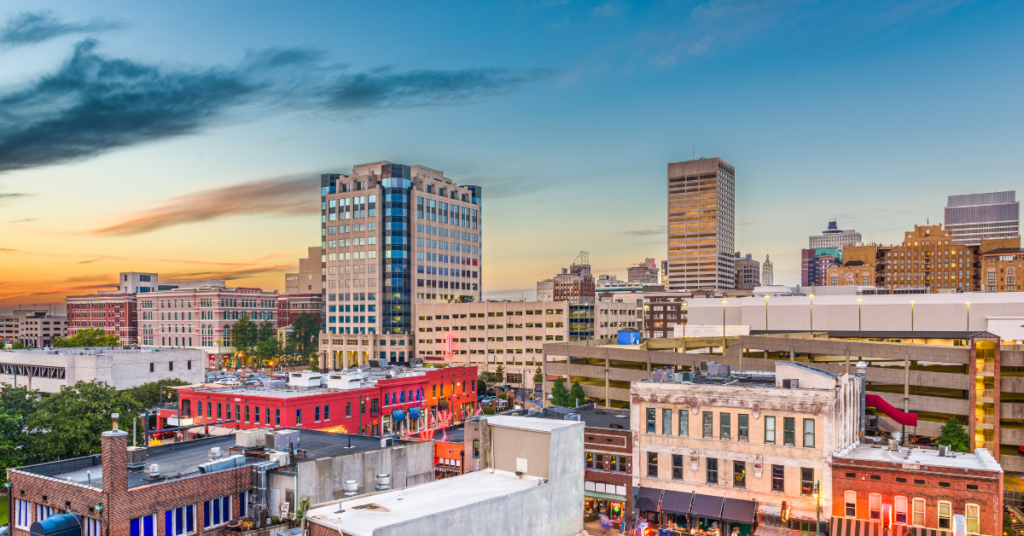 Best & Fun Things To Do + Places To Visit In Memphis, Tennessee. #Top Attractions